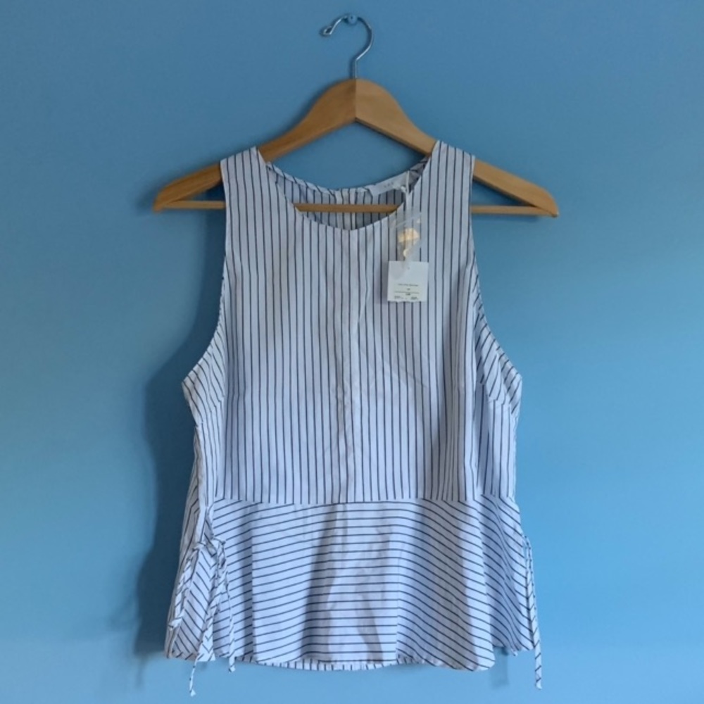 LUSH Sleeveless Blouse NEW WITH TAGS Size Large
